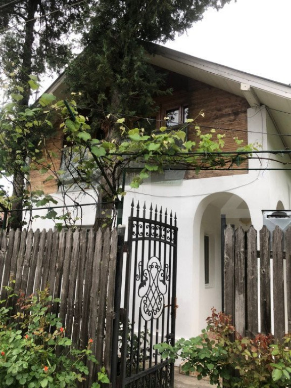 Casa P+M, 5camere , 150mp, zona Gaesti