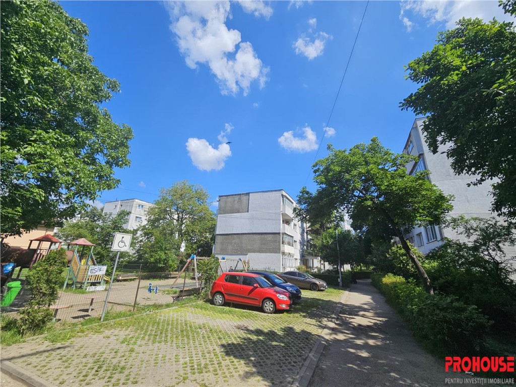 Mioritei - 22 Decembrie, 3 Semidecomandate