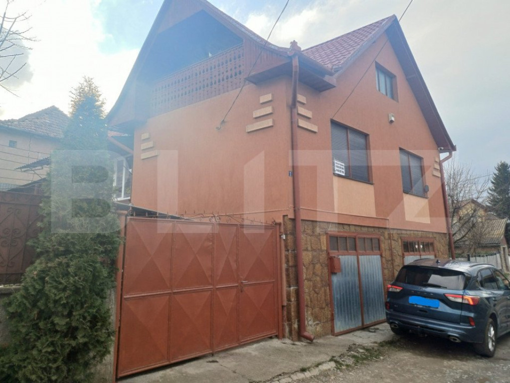 Casa 5 camere de vanzare in Turda!