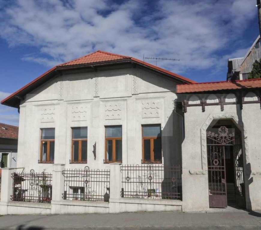 Spatiu comercial, 68 mp, cladire istorica, zona centrala