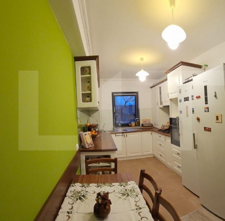 Apartament 2 camere decomandate, 56mp, 136mp gradina, la 5 m