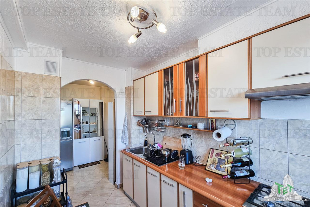 Apartament 3 Camere, Metrou Iancului