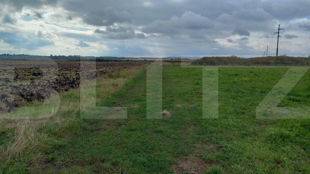 Blitz propune spre vanzare teren extravilan in Jucu 2877mp,