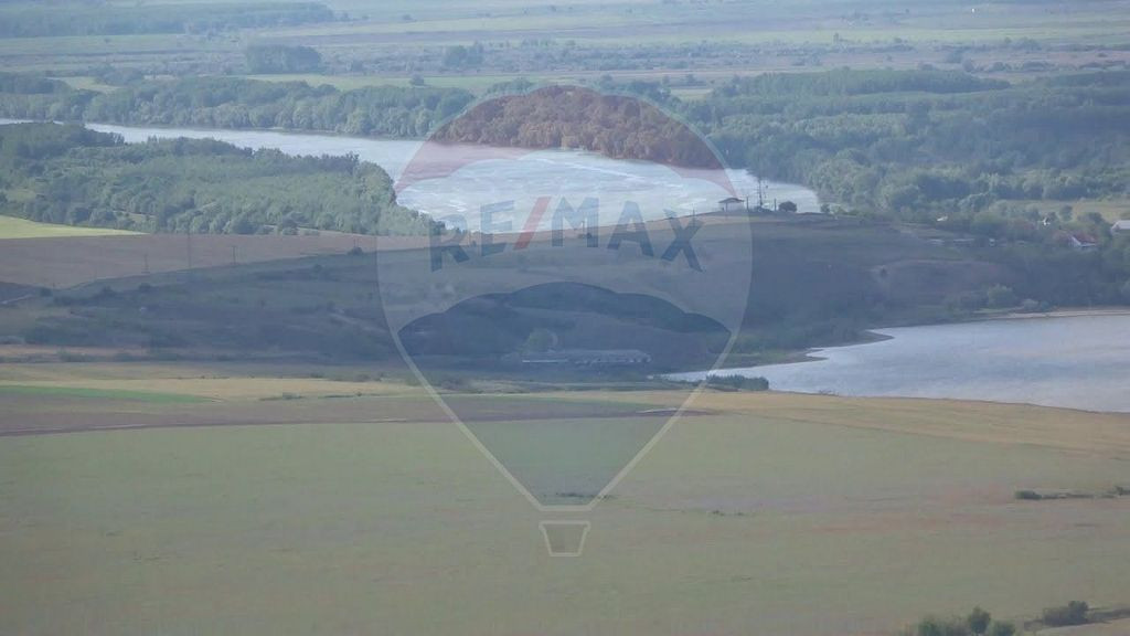 Teren intravilan 5000 mp comuna Bestepe, str. Principala,...