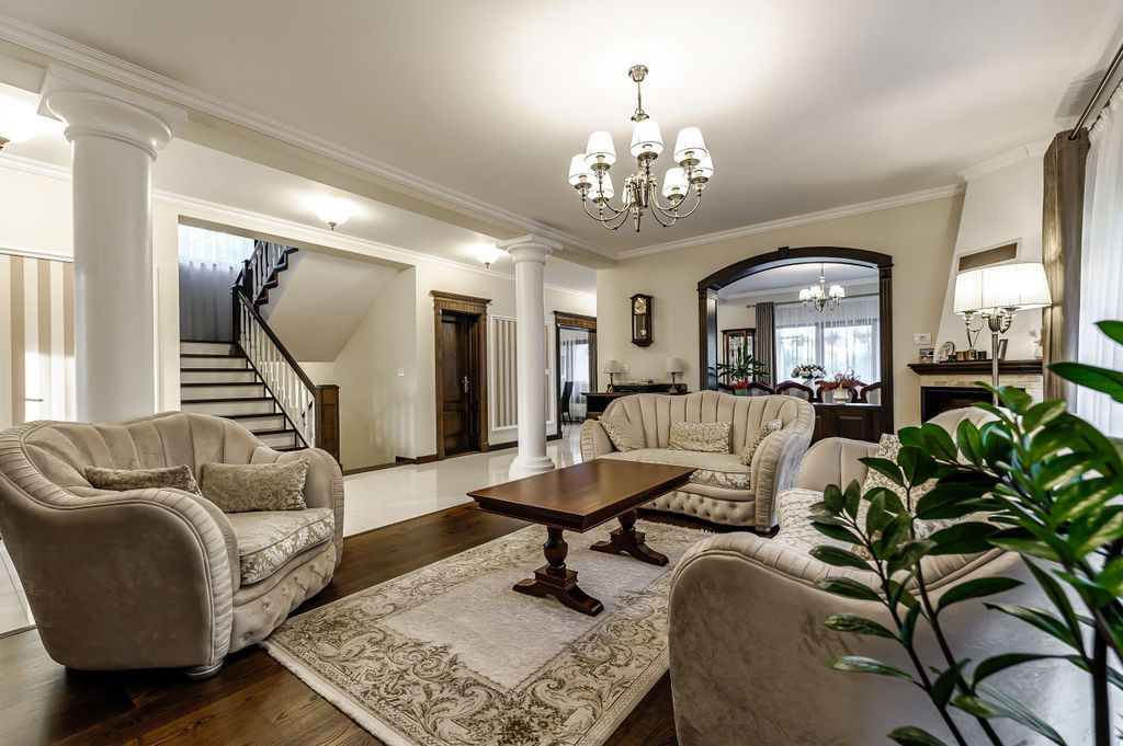 PRET NOU!!! Vilă de Lux în Grădiște