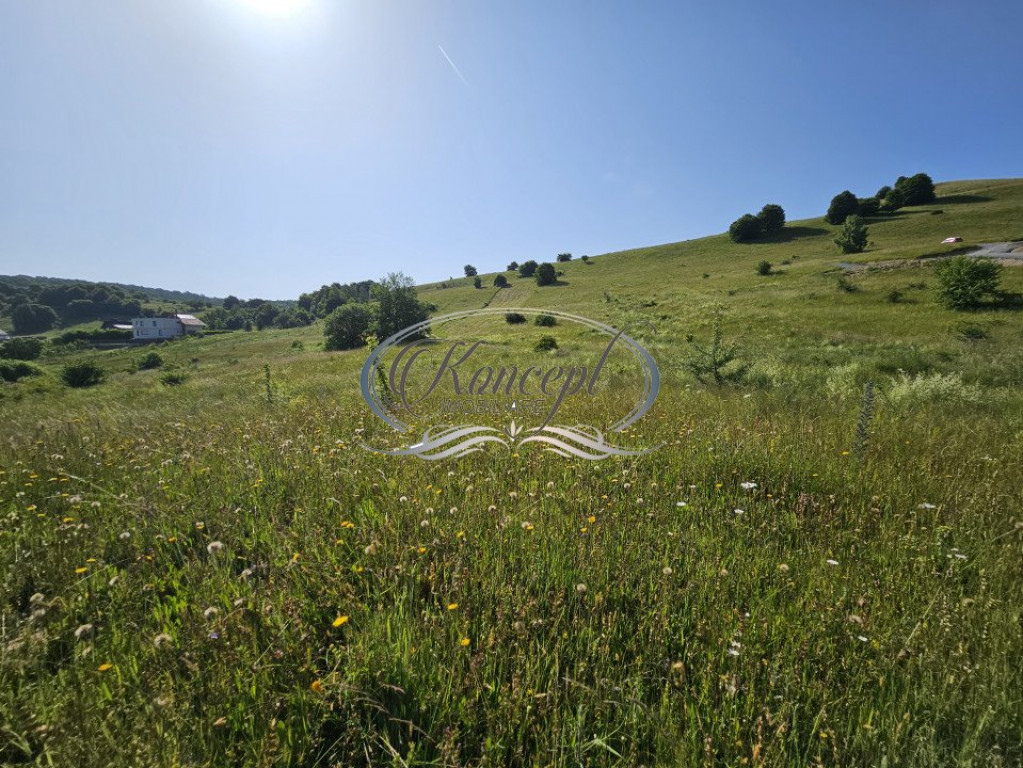 Teren construibil in proximitatea pensiunii ”La Mesteceni?