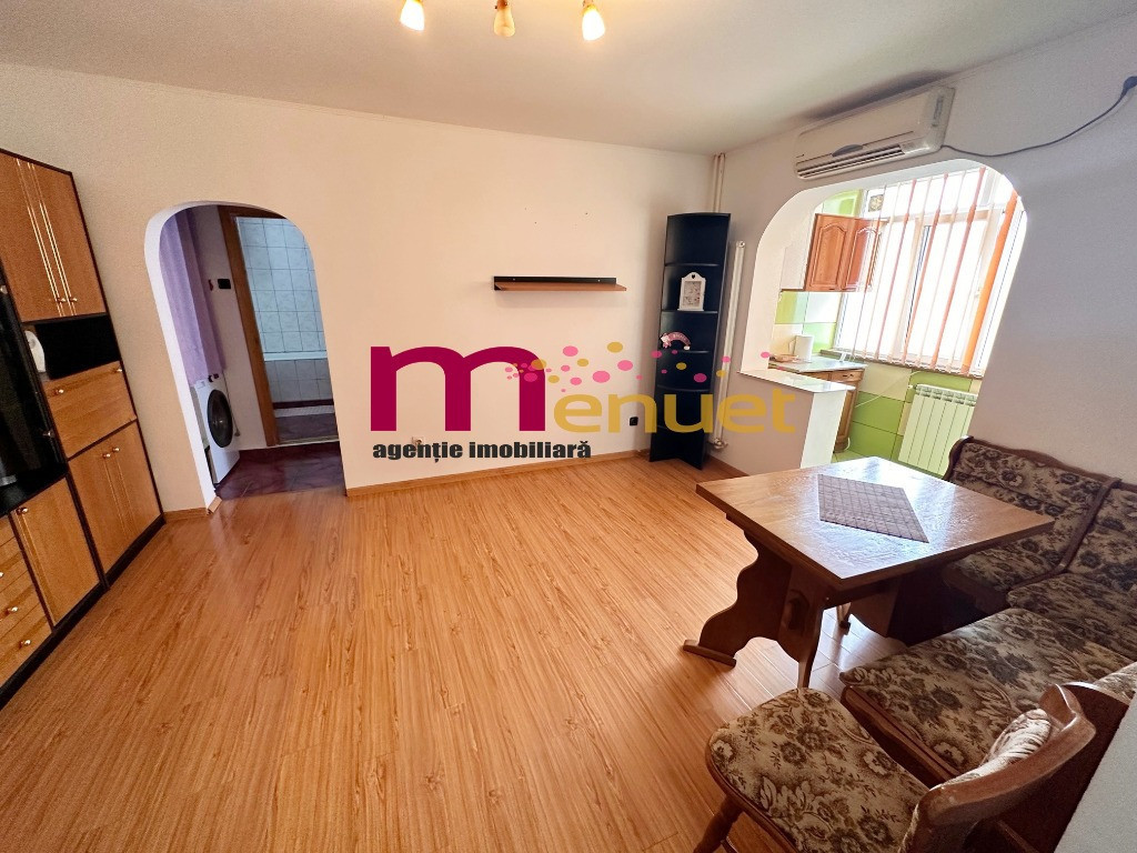 Apartament 2 camere, etaj 3, zona Neptun