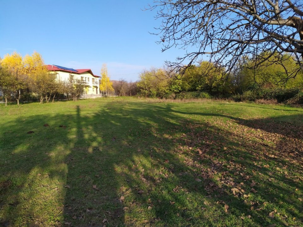 Proprietar Teren intravilan 1560mp sat Bobolia PH (negociabil)