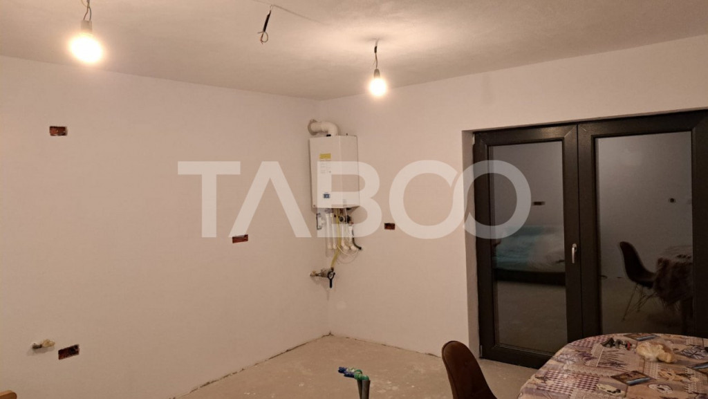 Casa individuala 4 camere 3 bai 152 mpu anexa curte Micesti