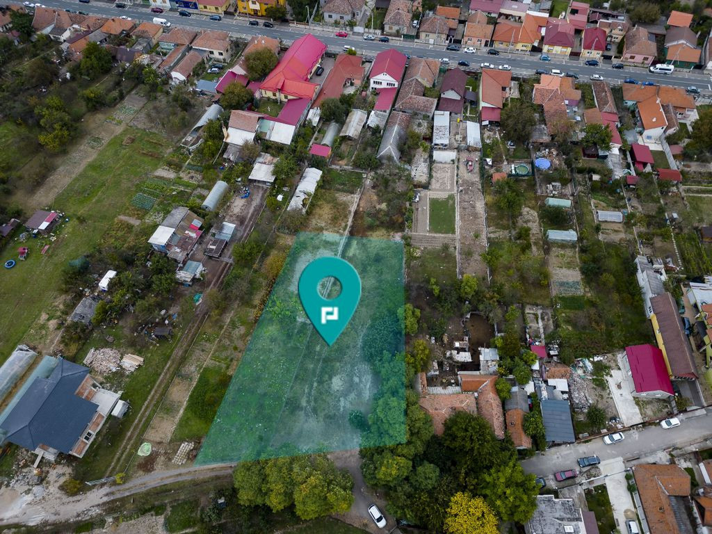 Teren intravilan de 2012 mp în Ghiroda Jud. Timiș