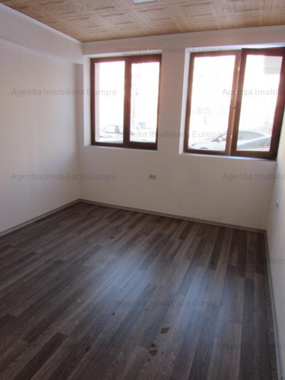 Cladire tip spatiu Comercial sau Alte activitati