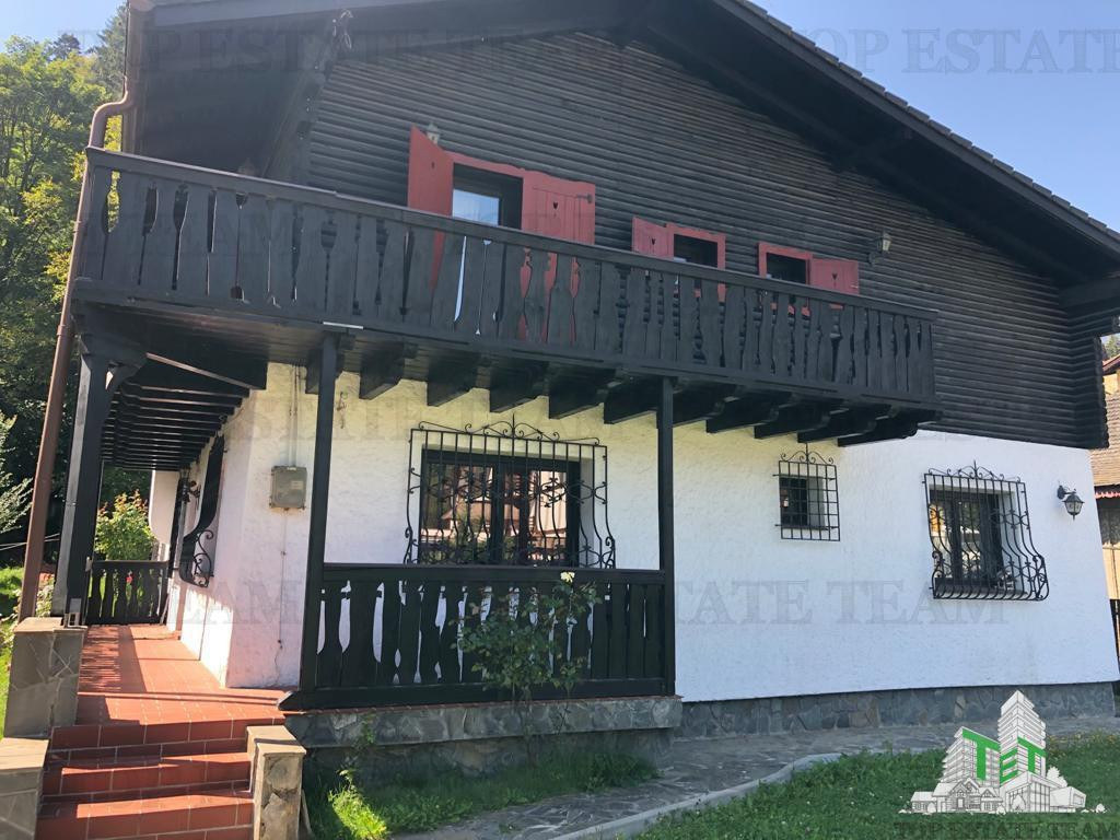 De pensiune in Sinaia