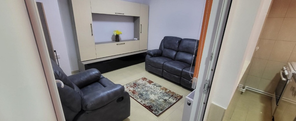 Apartament Duplex, 3 camere în vila, intersectia Sporturilor-Rapsodiei