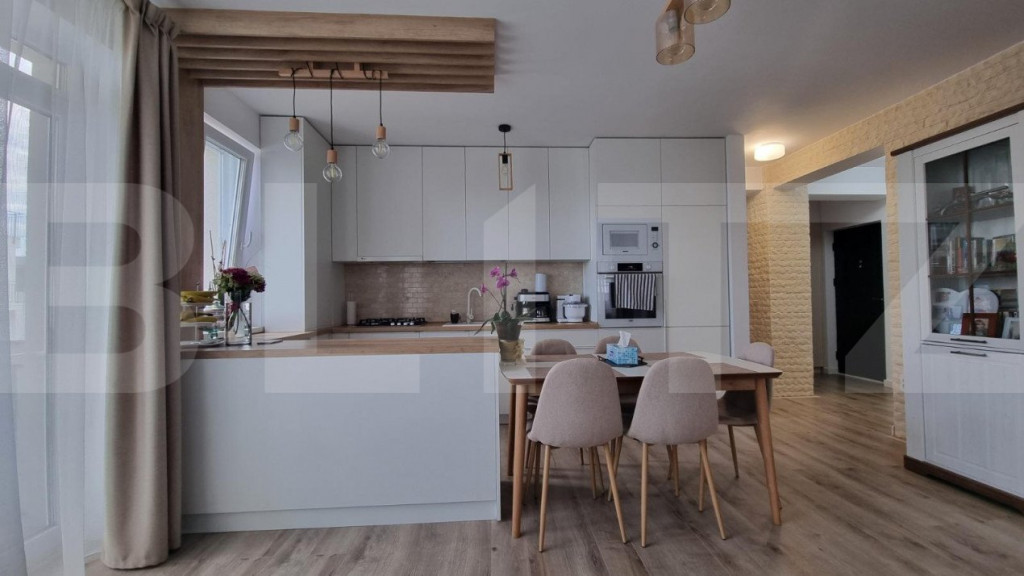 Apartament la cheie! 2 camere, 52mp, balcon, zona Petrom