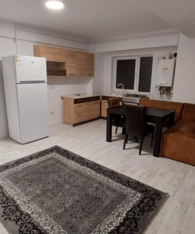 Investitie, preluare de chiriasi, 3 camere, parcare, Zona Me