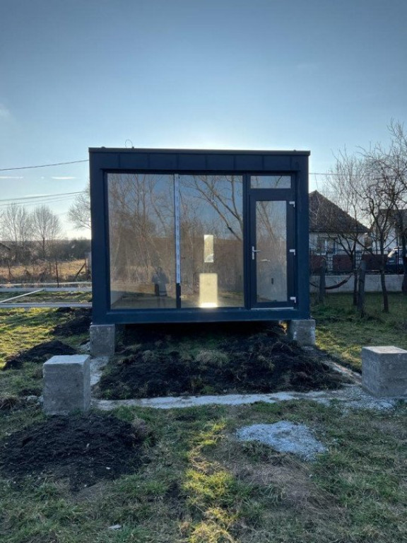 Casa 1 camera, 26mp, Petrestii de jos