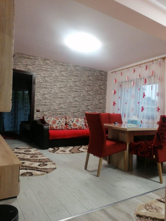 Apartament deosebit, 3 camere, mobilat si utilat, zona Subce
