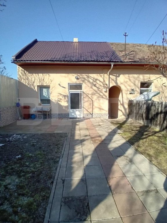 Casa 2 camere, 50 mp utili , Central