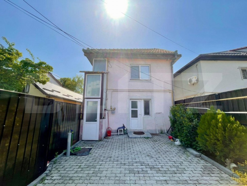 Casa 4 camere, 91 mp utili, teren 308 mp, zona 1Mai