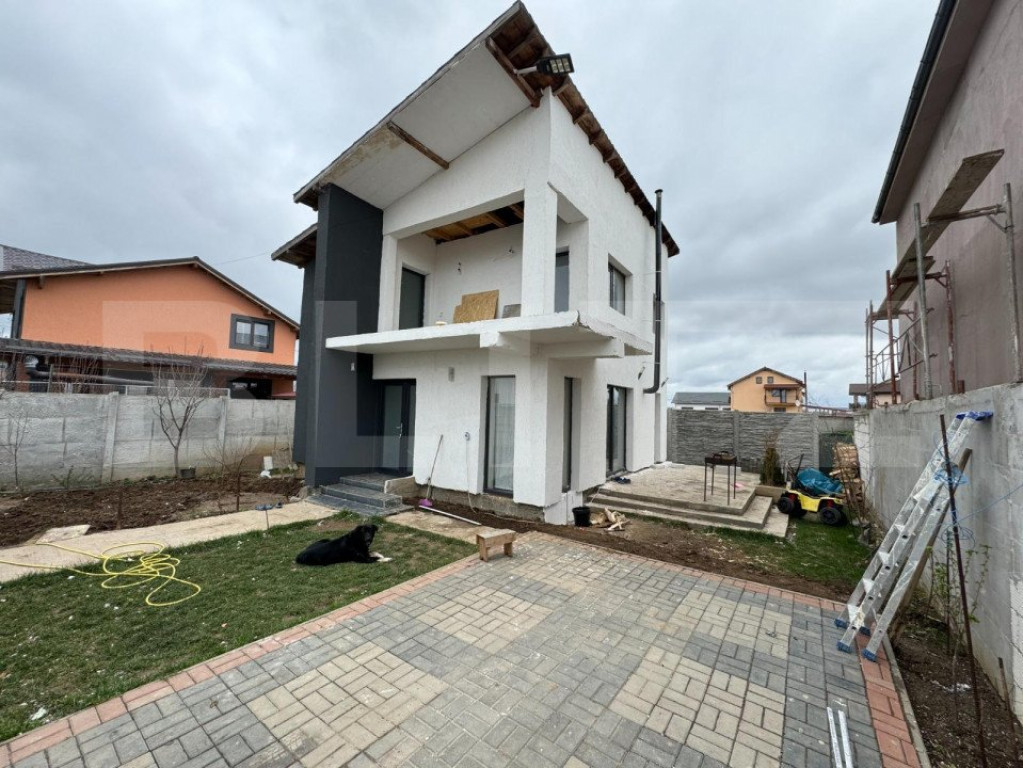 Casa P+1 cu 3 camere, 80 mp utili, 205 mp teren, zona Aeropo