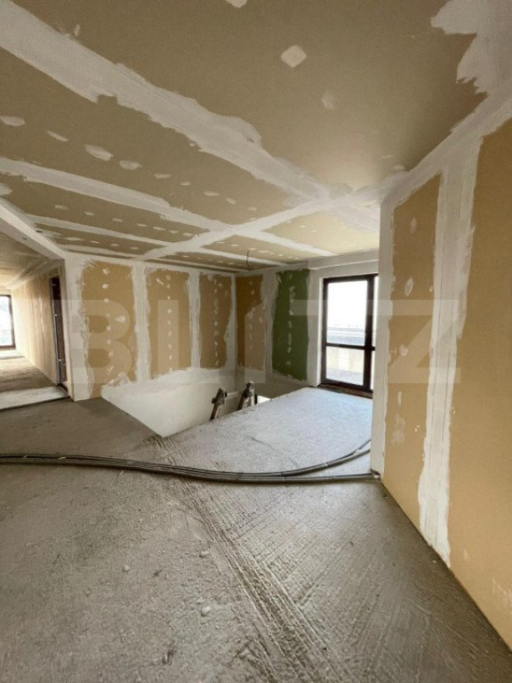 Spatiu comercial, 227 mp, semifinisat, zona Scheia