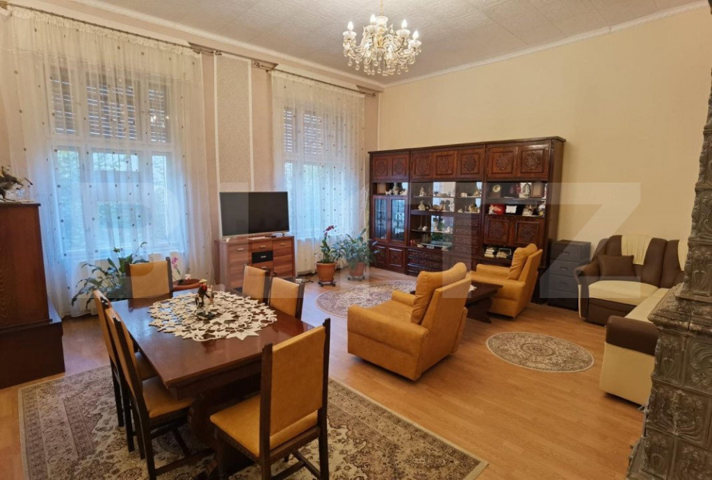 Apartament 3 camere, 132mp, zona Patrimoniul Cultural Națio