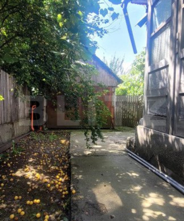 Sâncraiu la drumul principal - Teren 540 mp, Casa 176 mp