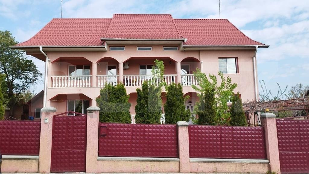 Oportunitate,casa multifunctionala 9 camere, 420 mp utili, z