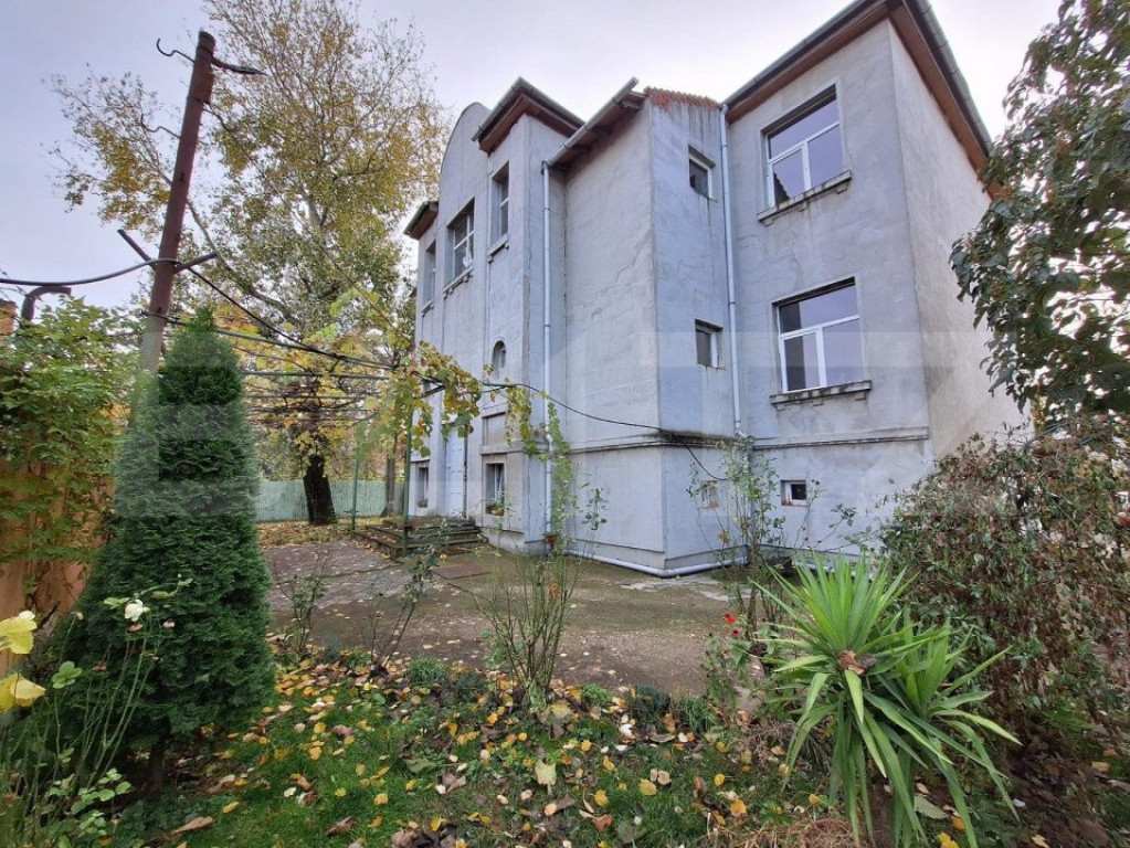 Cladire pentru birouri, 580MP, teren 3504 mp, Iosefin