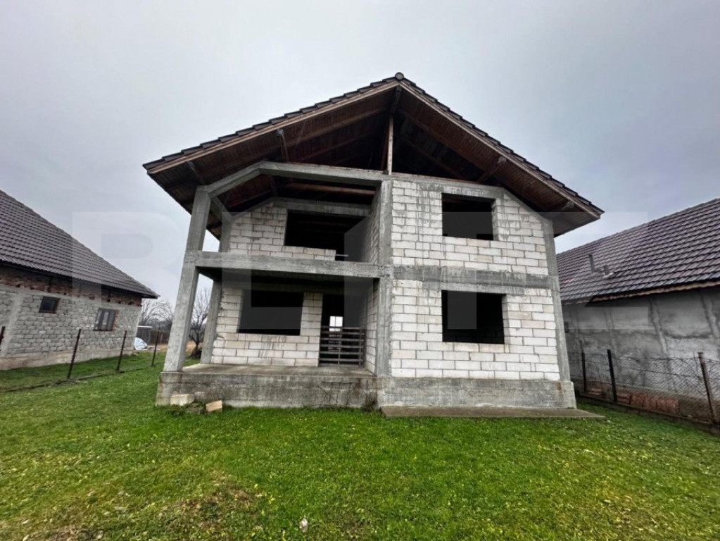 Casa P+1, 250 mp, zona Calnic
