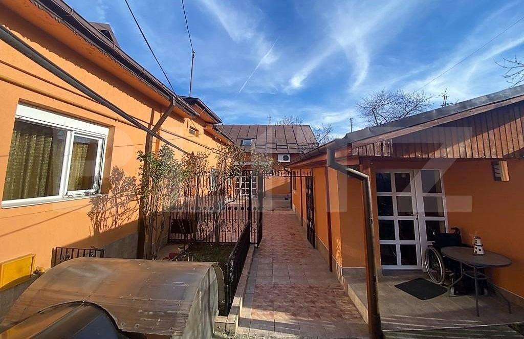 Casa individuala 7 camere, 290mp, teren 1100mp, zona central