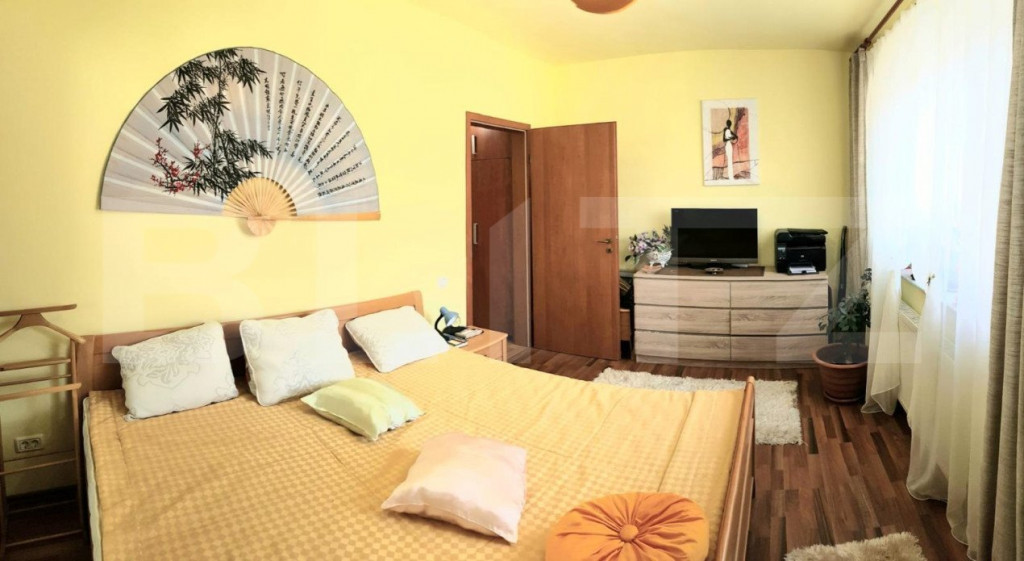 Apartament 3 camere, 113 mp utili, loc de parcare privat, Li