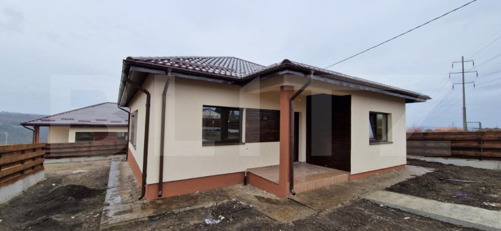 Casa plan parter, 113 mp, 800 mp teren, Valea Lupului