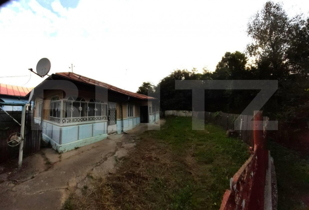 Casa individuala 56 mp, teren 1800 mp, Adanca