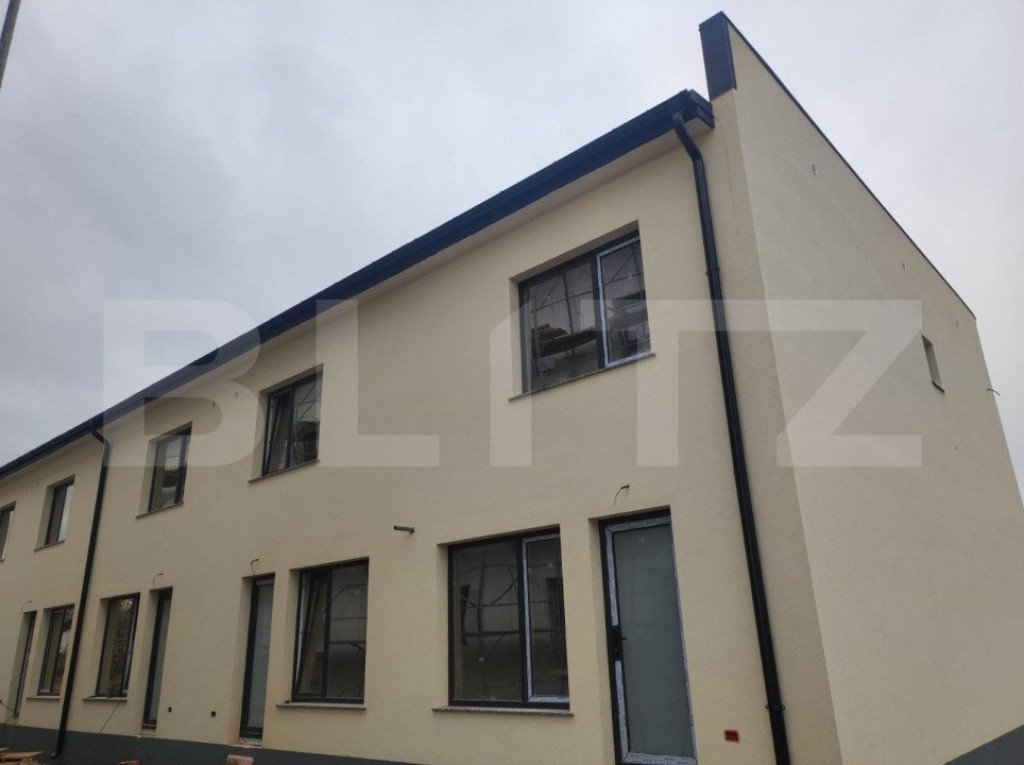 Case Insiruite, 100mp, Lisaura