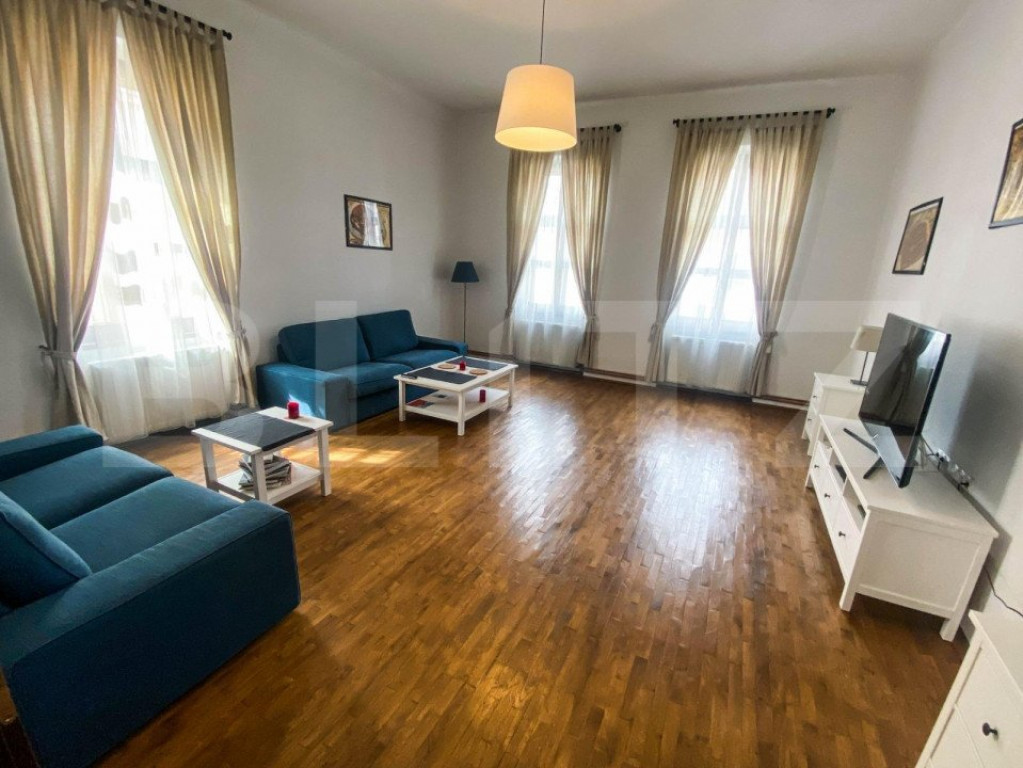 Casa saseasca deosebita 8 camere, 1826 mp teren, Codlea