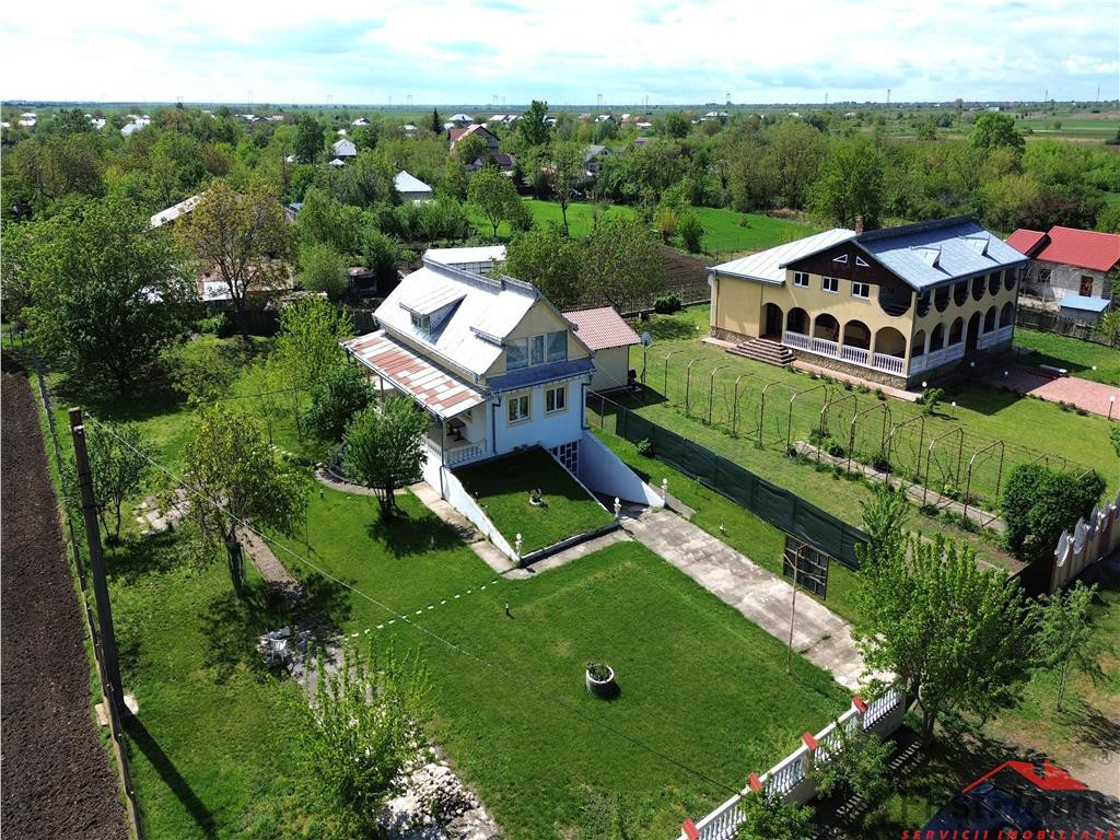 Casa demisol parter de in Sat Vadu Rosca - Vulturu