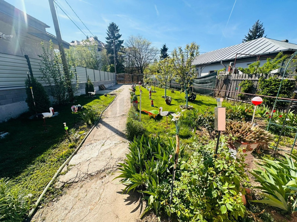 Casa de in BUFTEA 6 camere