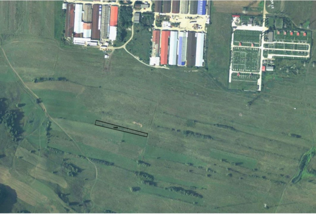 Teren extravilan, 1573 mp, doua fronturi, Luna de Sus