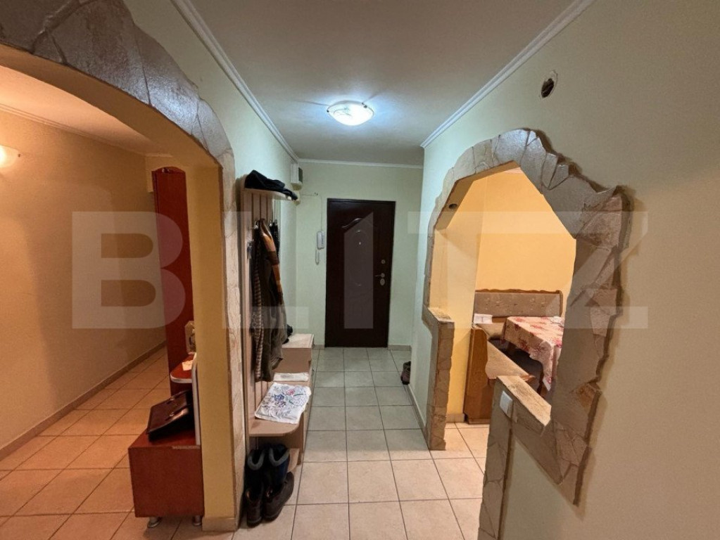 Apartament 4 camere , 105 mp , Micro 17