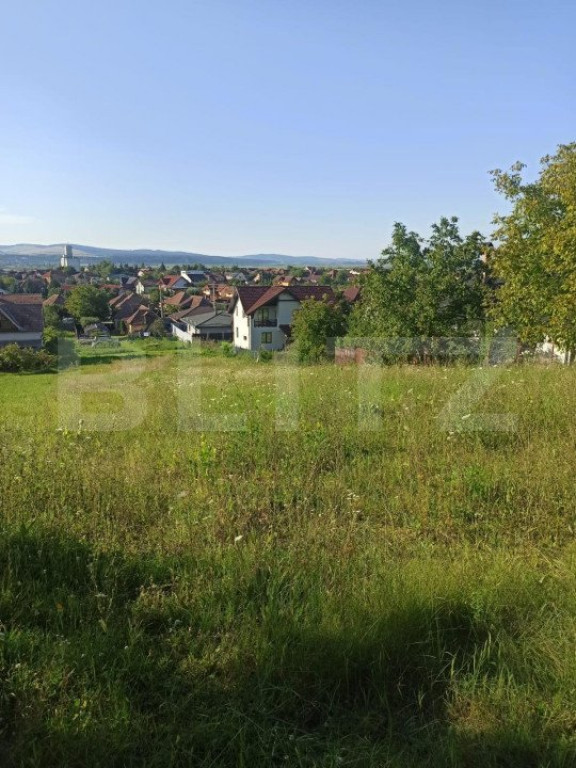 Doua parcele pe acelasi teren zona Sangeorgiu