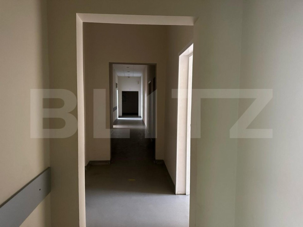 Spatiu comercial de inchiriat 330mp utili vad bun diverse de