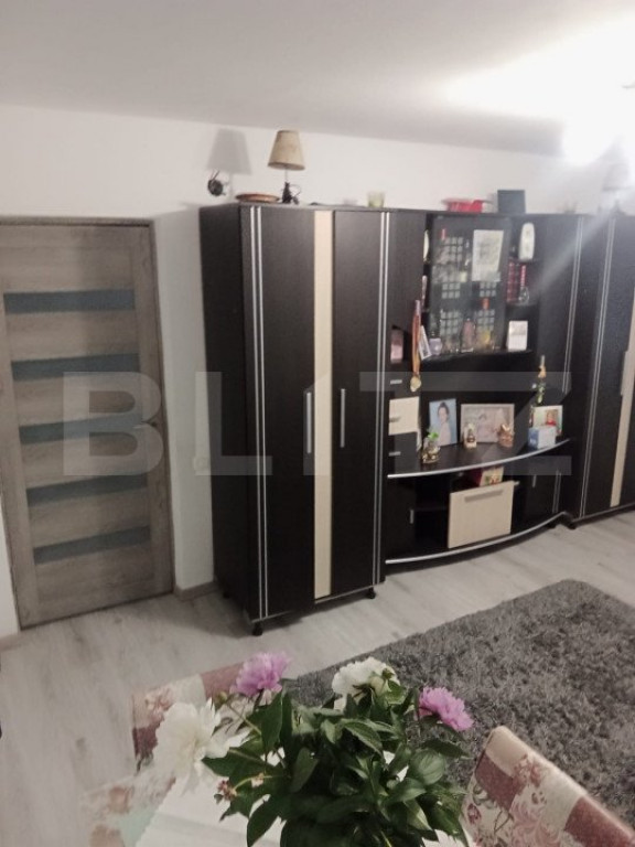 Apartament 3 camere zona Bartolomeu 74 mp