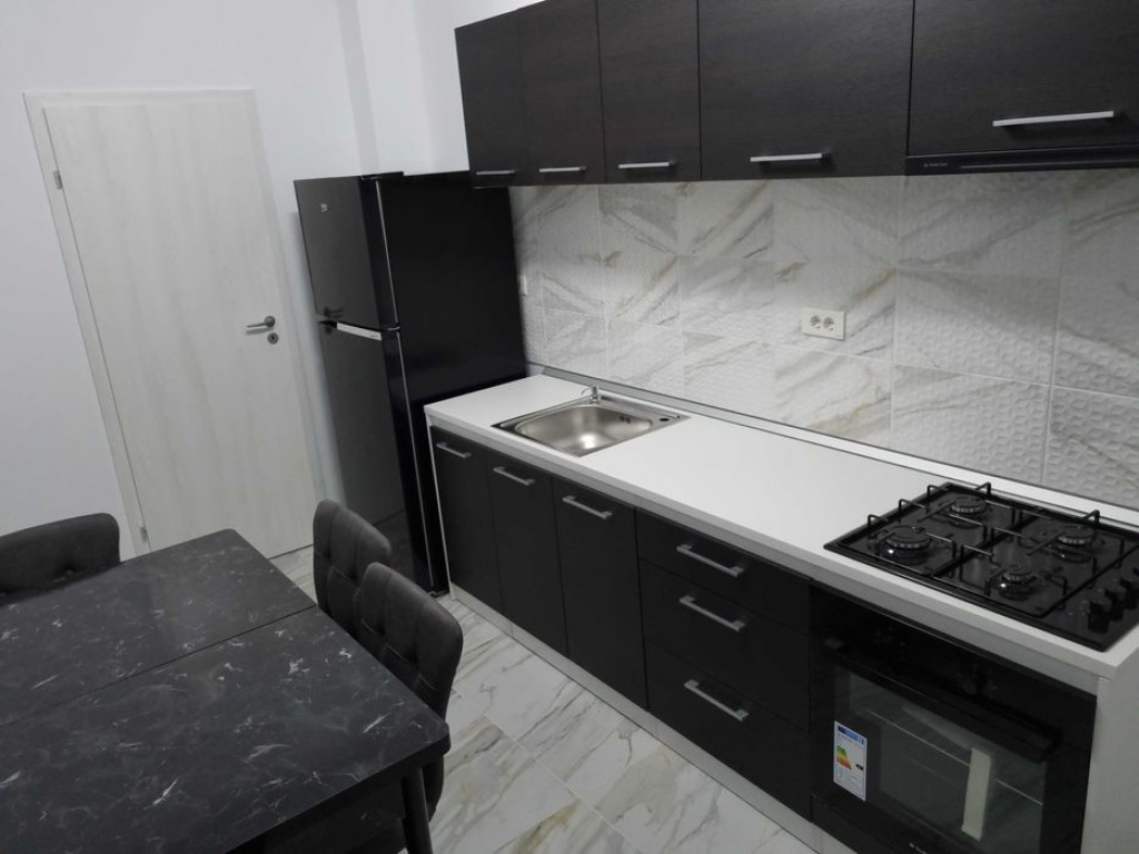 Metalurgiei vulcan grand kristal apartament