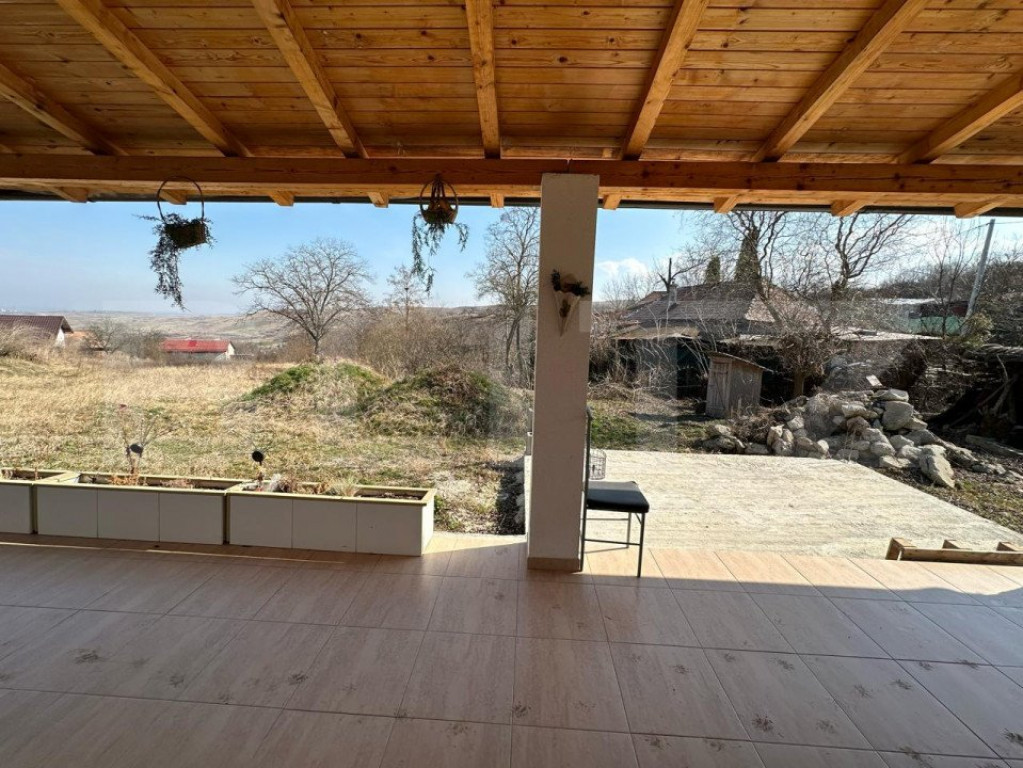 Casa complet utilata si mobilata la 20Km de Cluj!