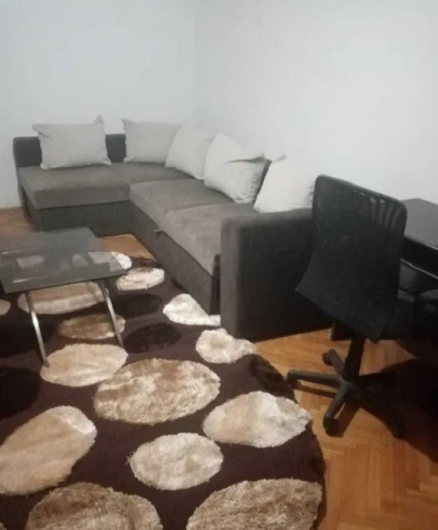 Inchiriez apartament 2 camere zona Intim - ID : RH-40527-property