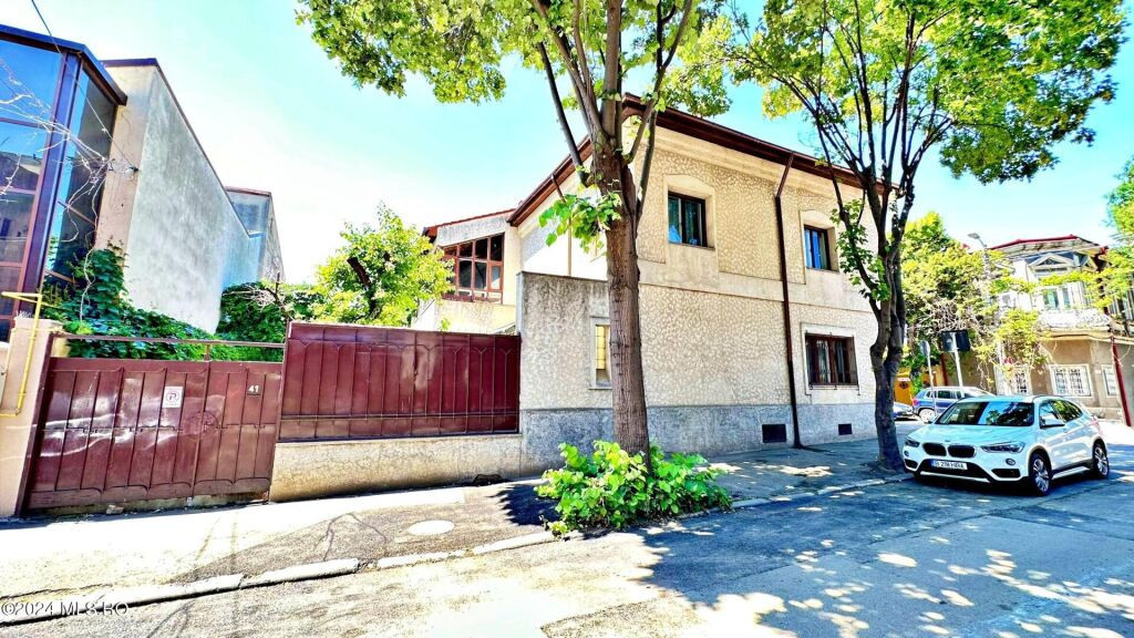 ULTRACENTRAL - S+P+1+M - DUBLA DESCHIDERE