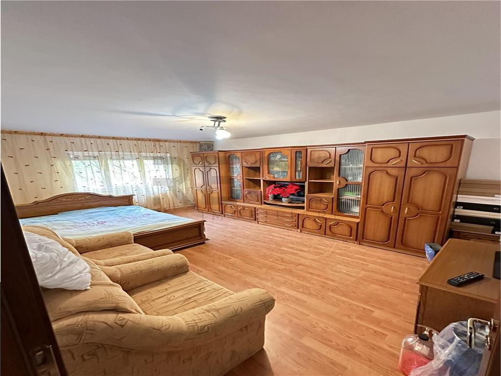 RECO Apartament 3 Camere, Zona Bisericii Sfantul Apostol And