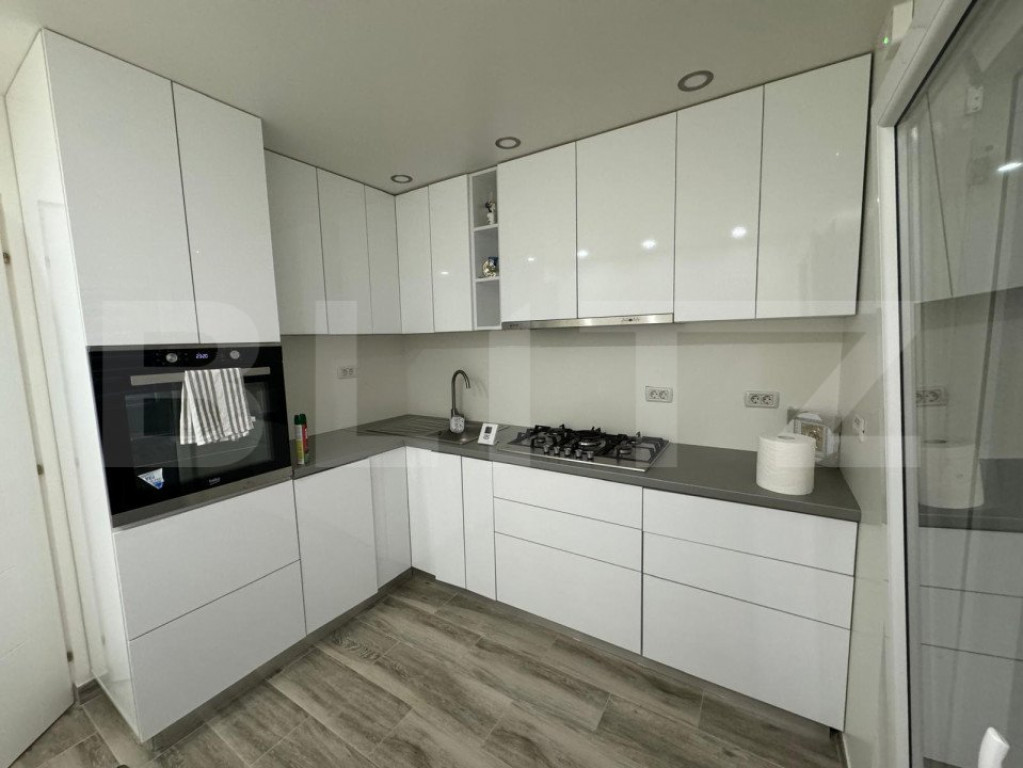 Apartament 2 camere, renovat, Siret