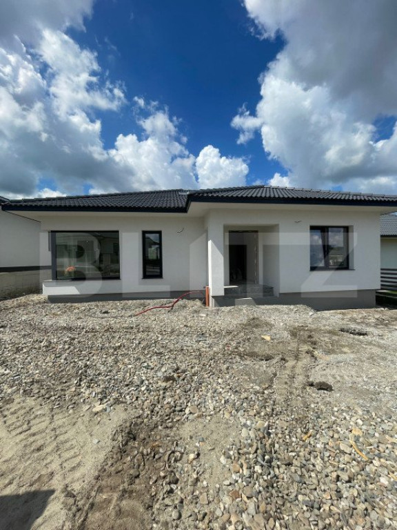 Casă la rosu pe un nivel, 3 dormitoar în Zona Valea Ghinzi